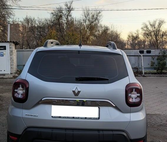 Серый Рено Дастер, объемом двигателя 0 л и пробегом 44 тыс. км за 15200 $, фото 5 на Automoto.ua