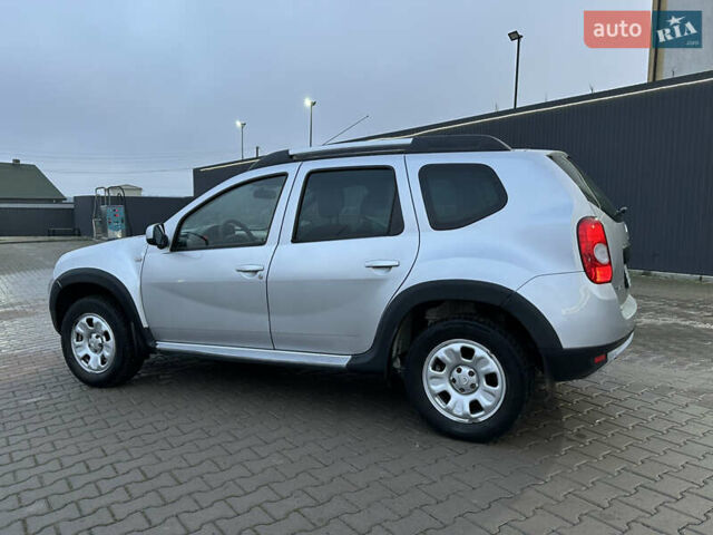 Серый Рено Дастер, объемом двигателя 1.6 л и пробегом 140 тыс. км за 8700 $, фото 18 на Automoto.ua