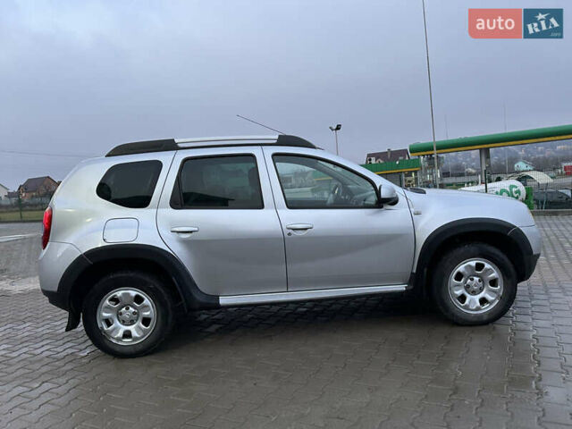 Серый Рено Дастер, объемом двигателя 1.6 л и пробегом 140 тыс. км за 10369 $, фото 12 на Automoto.ua