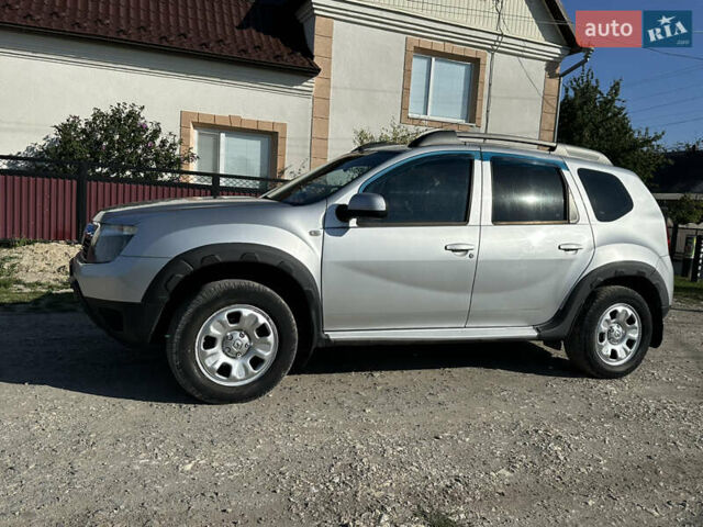 Сірий Рено Дастер, об'ємом двигуна 1.6 л та пробігом 115 тис. км за 8900 $, фото 18 на Automoto.ua