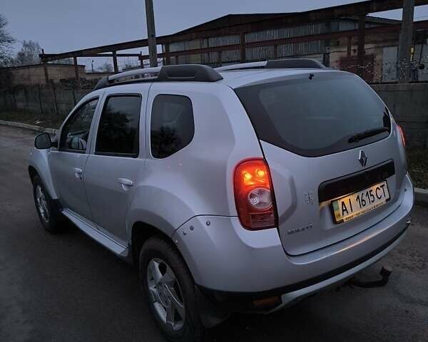 Серый Рено Дастер, объемом двигателя 1.6 л и пробегом 166 тыс. км за 10200 $, фото 1 на Automoto.ua
