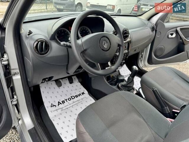 Рено Дастер 2011 в Сумах на Automoto.ua Серый Рено Дастер, объемом двигателя 1.6 л и пробегом 137 тыс. км за 8499 $, фото 20 на Automoto.ua