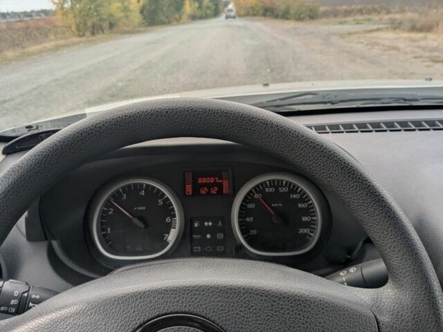 Серый Рено Дастер, объемом двигателя 1.6 л и пробегом 88 тыс. км за 8300 $, фото 7 на Automoto.ua