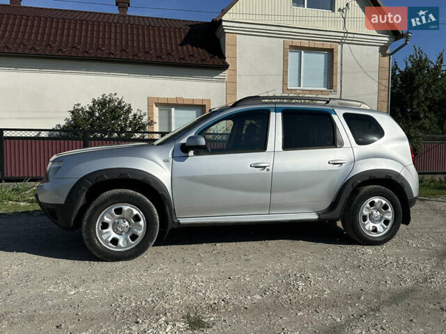 Сірий Рено Дастер, об'ємом двигуна 1.6 л та пробігом 115 тис. км за 8900 $, фото 17 на Automoto.ua