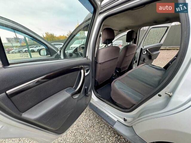 Рено Дастер 2011 в Сумах на Automoto.ua Серый Рено Дастер, объемом двигателя 1.6 л и пробегом 137 тыс. км за 8499 $, фото 24 на Automoto.ua