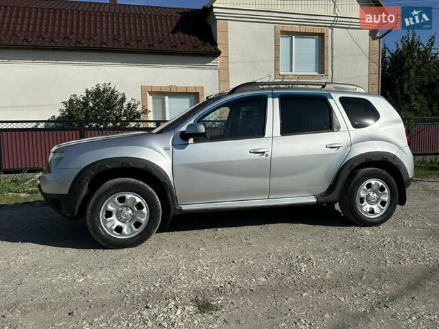 Сірий Рено Дастер, об'ємом двигуна 1.6 л та пробігом 115 тис. км за 8900 $, фото 22 на Automoto.ua
