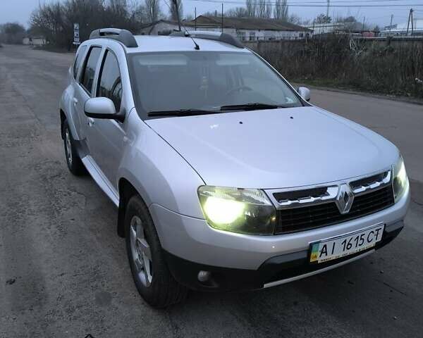 Серый Рено Дастер, объемом двигателя 1.6 л и пробегом 166 тыс. км за 10200 $, фото 6 на Automoto.ua