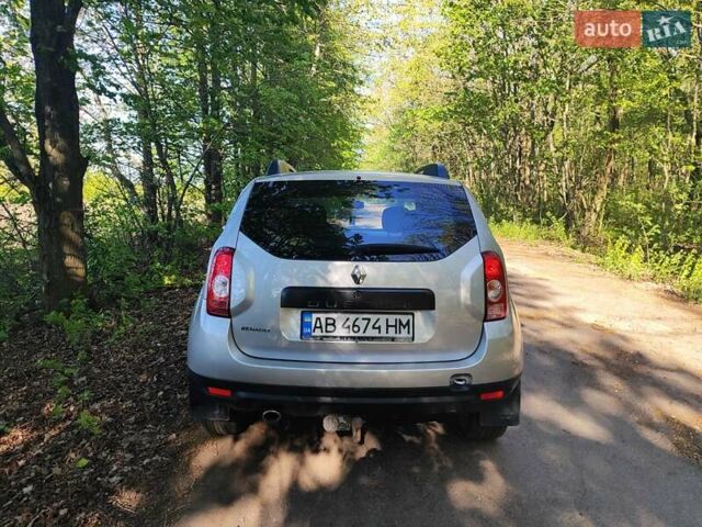 Серый Рено Дастер, объемом двигателя 1.6 л и пробегом 205 тыс. км за 7950 $, фото 5 на Automoto.ua