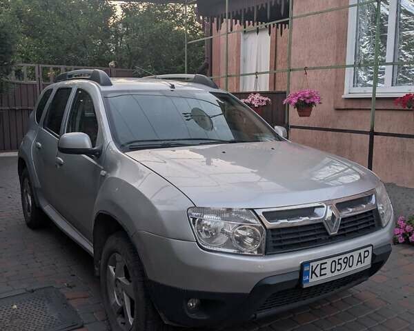 Рено Дастер 2011 в Павлограде на Automoto.ua Серый Рено Дастер, объемом двигателя 1.6 л и пробегом 86 тыс. км за 8400 $, фото 3 на Automoto.ua