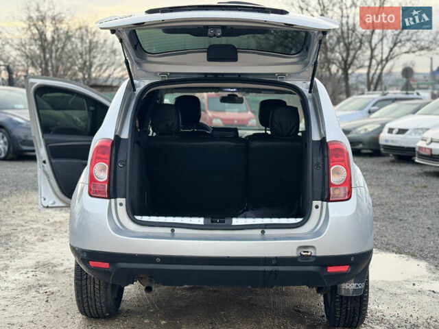 Серый Рено Дастер, объемом двигателя 1.6 л и пробегом 103 тыс. км за 9700 $, фото 44 на Automoto.ua