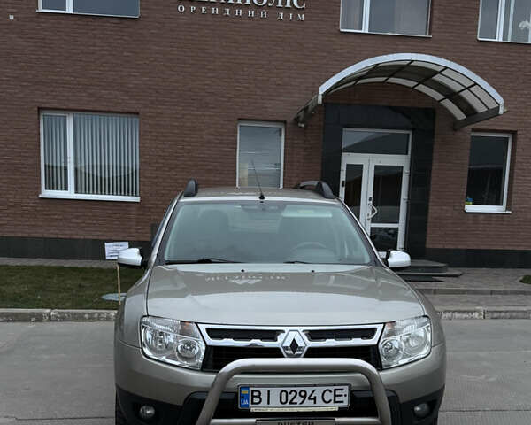 Сірий Рено Дастер, об'ємом двигуна 1.6 л та пробігом 280 тис. км за 7900 $, фото 1 на Automoto.ua