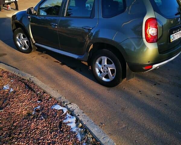 Серый Рено Дастер, объемом двигателя 1.6 л и пробегом 86 тыс. км за 10200 $, фото 3 на Automoto.ua