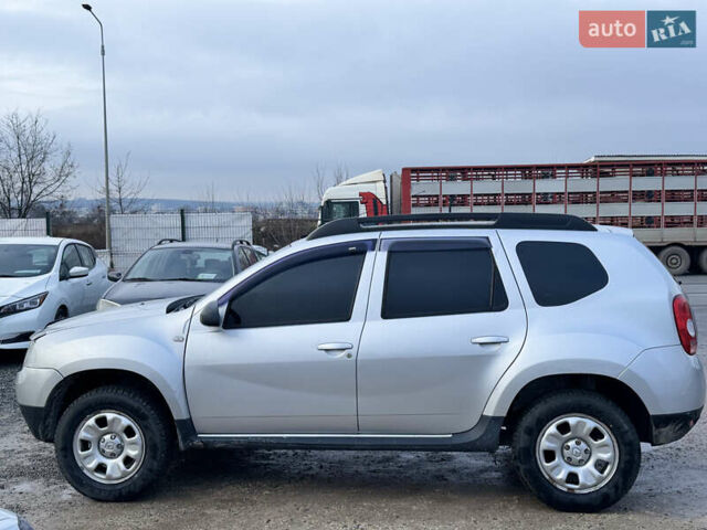 Серый Рено Дастер, объемом двигателя 1.6 л и пробегом 103 тыс. км за 9700 $, фото 5 на Automoto.ua