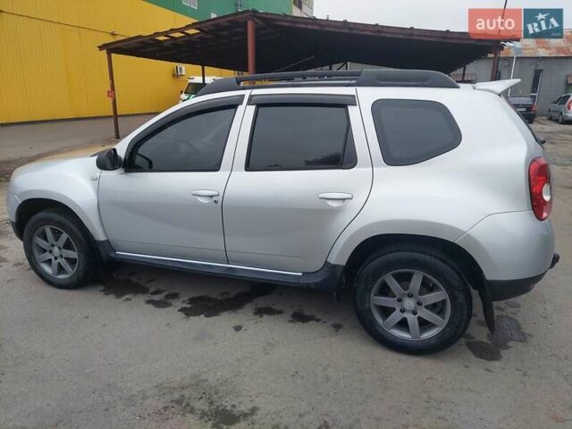 Серый Рено Дастер, объемом двигателя 1.6 л и пробегом 223 тыс. км за 8400 $, фото 4 на Automoto.ua