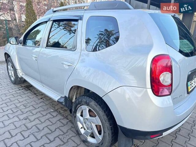 Сірий Рено Дастер, об'ємом двигуна 1.6 л та пробігом 105 тис. км за 8200 $, фото 4 на Automoto.ua