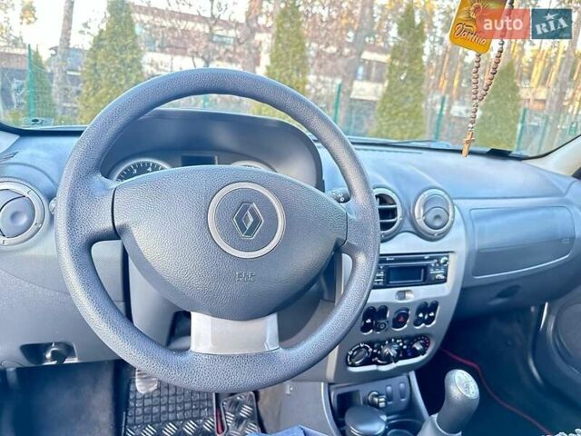 Сірий Рено Дастер, об'ємом двигуна 1.6 л та пробігом 105 тис. км за 8200 $, фото 7 на Automoto.ua
