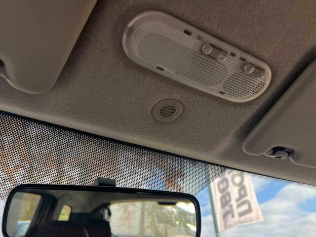 Сірий Рено Дастер, об'ємом двигуна 1.6 л та пробігом 111 тис. км за 8300 $, фото 14 на Automoto.ua