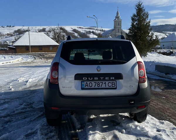 Серый Рено Дастер, объемом двигателя 1.46 л и пробегом 211 тыс. км за 6500 $, фото 4 на Automoto.ua