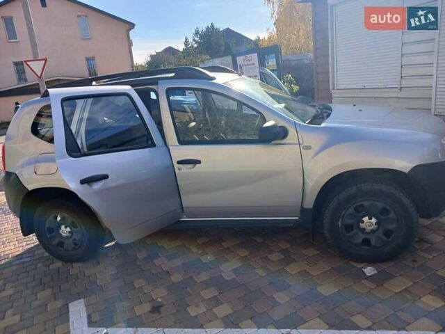 Рено Дастер 2013 в Киеве на Automoto.ua Серый Рено Дастер, объемом двигателя 1.5 л и пробегом 85 тыс. км за 10200 $, фото 5 на Automoto.ua