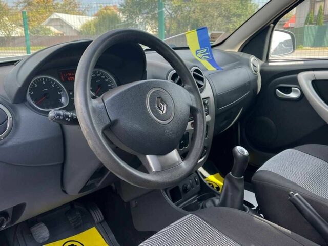 Сірий Рено Дастер, об'ємом двигуна 1.6 л та пробігом 111 тис. км за 8300 $, фото 6 на Automoto.ua