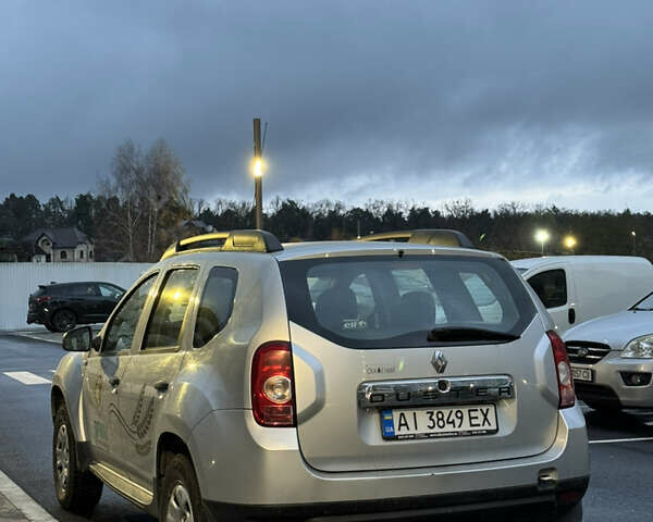 Сірий Рено Дастер, об'ємом двигуна 1.6 л та пробігом 162 тис. км за 8900 $, фото 4 на Automoto.ua