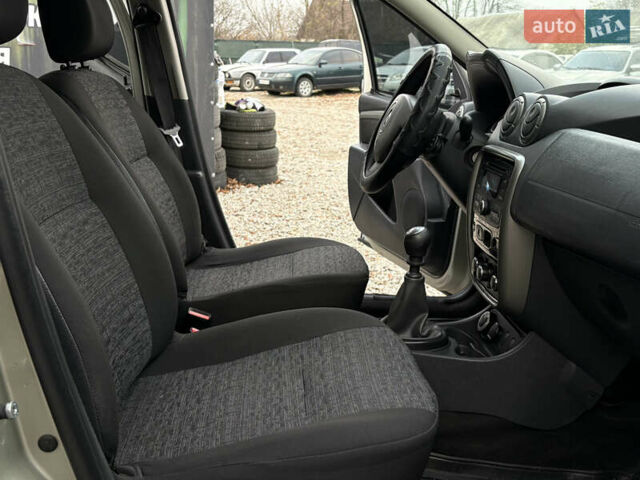 Сірий Рено Дастер, об'ємом двигуна 1.45 л та пробігом 297 тис. км за 8800 $, фото 18 на Automoto.ua