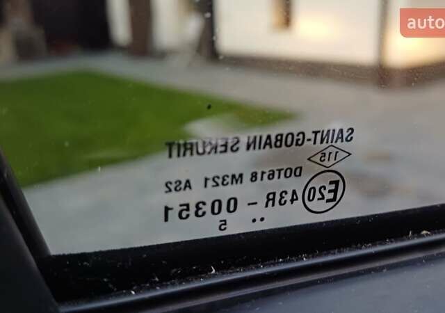 Сірий Рено Дастер, об'ємом двигуна 1.5 л та пробігом 172 тис. км за 10469 $, фото 39 на Automoto.ua