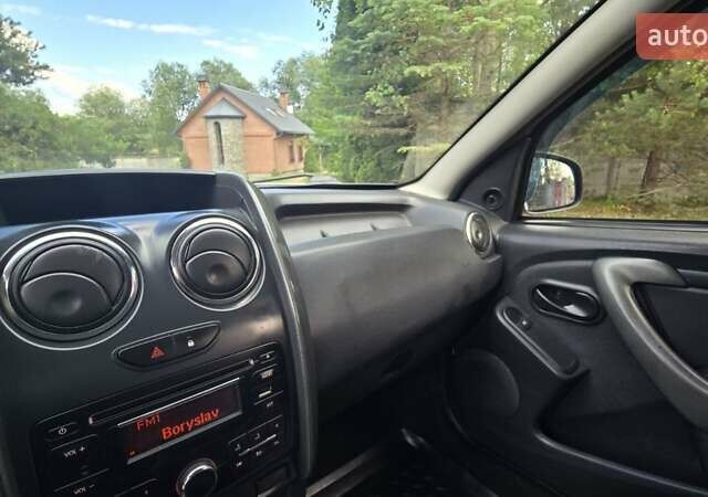 Серый Рено Дастер, объемом двигателя 1.46 л и пробегом 170 тыс. км за 9600 $, фото 30 на Automoto.ua