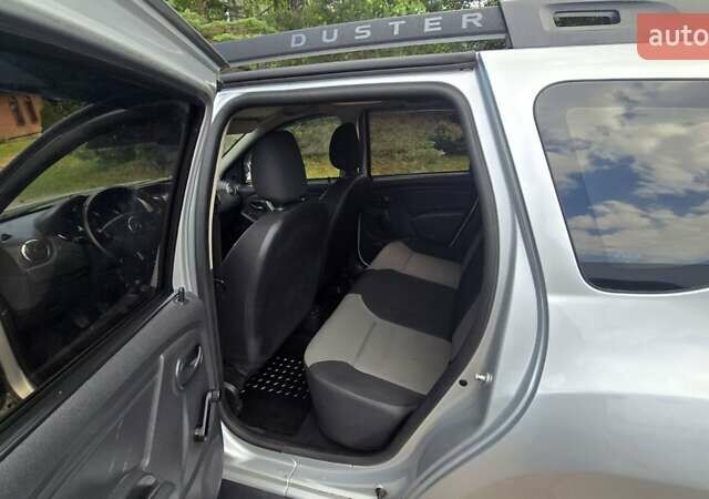 Серый Рено Дастер, объемом двигателя 1.46 л и пробегом 170 тыс. км за 9600 $, фото 36 на Automoto.ua
