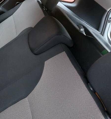 Серый Рено Дастер, объемом двигателя 1.46 л и пробегом 84 тыс. км за 11500 $, фото 4 на Automoto.ua