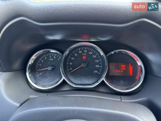 Сірий Рено Дастер, об'ємом двигуна 1.46 л та пробігом 220 тис. км за 11500 $, фото 19 на Automoto.ua