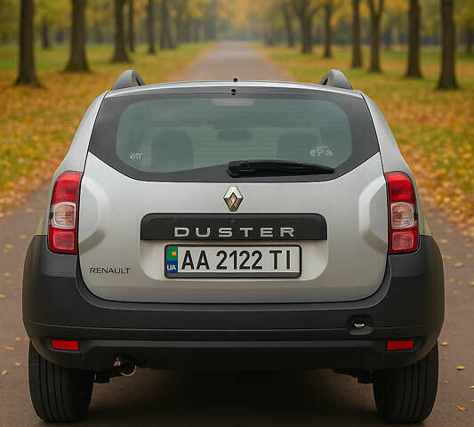 Серый Рено Дастер, объемом двигателя 1.46 л и пробегом 84 тыс. км за 11500 $, фото 1 на Automoto.ua