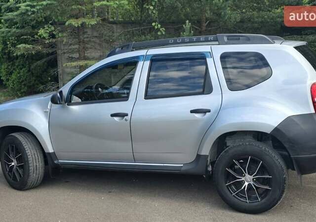 Серый Рено Дастер, объемом двигателя 1.46 л и пробегом 170 тыс. км за 9600 $, фото 11 на Automoto.ua