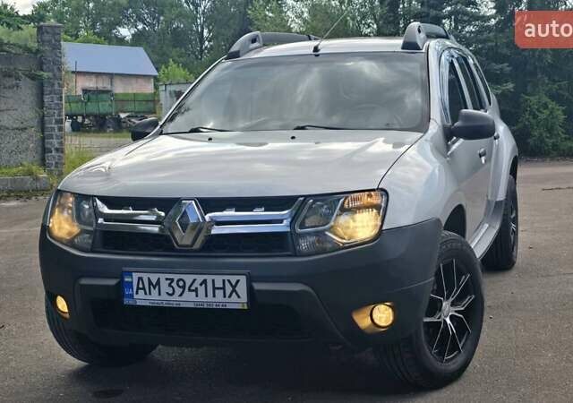 Серый Рено Дастер, объемом двигателя 1.5 л и пробегом 170 тыс. км за 9150 $, фото 1 на Automoto.ua