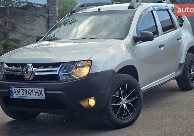 Серый Рено Дастер, объемом двигателя 1.46 л и пробегом 170 тыс. км за 9600 $, фото 17 на Automoto.ua