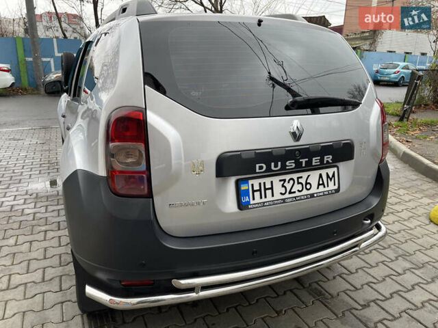 Серый Рено Дастер, объемом двигателя 1.5 л и пробегом 114 тыс. км за 10900 $, фото 8 на Automoto.ua