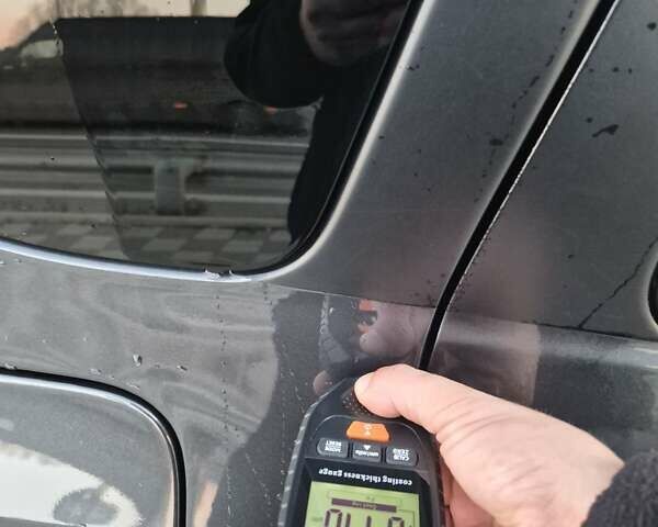 Сірий Рено Дастер, об'ємом двигуна 1.46 л та пробігом 143 тис. км за 10100 $, фото 22 на Automoto.ua