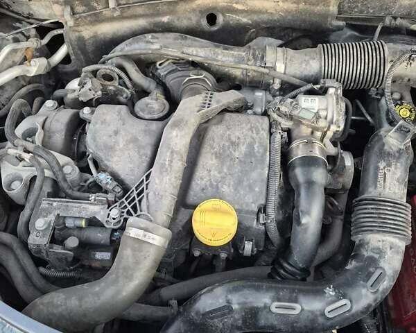 Сірий Рено Дастер, об'ємом двигуна 1.46 л та пробігом 143 тис. км за 10100 $, фото 19 на Automoto.ua