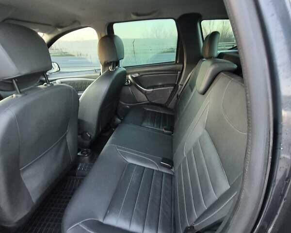 Сірий Рено Дастер, об'ємом двигуна 1.46 л та пробігом 143 тис. км за 10100 $, фото 8 на Automoto.ua