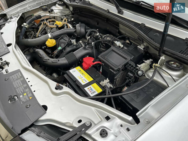 Серый Рено Дастер, объемом двигателя 1.5 л и пробегом 114 тыс. км за 10900 $, фото 17 на Automoto.ua