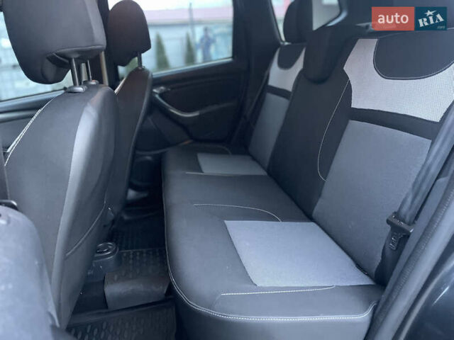 Рено Дастер 2016 в Сарнах на Automoto.ua Серый Рено Дастер, объемом двигателя 1.46 л и пробегом 255 тыс. км за 10300 $, фото 34 на Automoto.ua