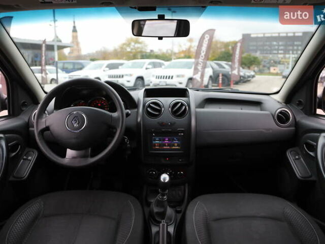 Серый Рено Дастер, объемом двигателя 1.46 л и пробегом 136 тыс. км за 12000 $, фото 11 на Automoto.ua