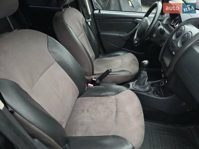 Серый Рено Дастер, объемом двигателя 1.5 л и пробегом 199 тыс. км за 7799 $, фото 28 на Automoto.ua