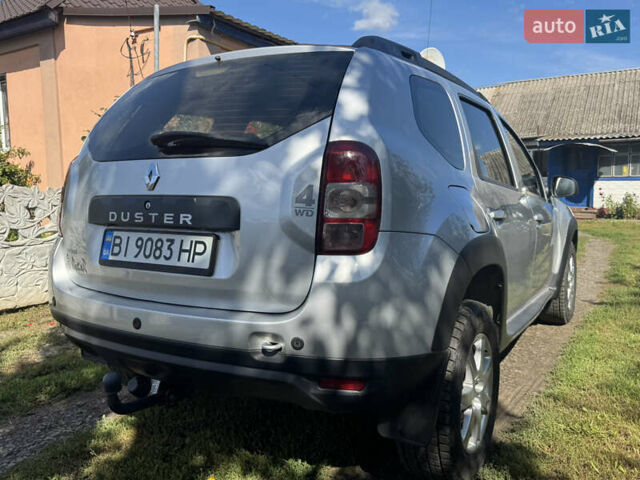 Серый Рено Дастер, объемом двигателя 1.46 л и пробегом 249 тыс. км за 10500 $, фото 4 на Automoto.ua
