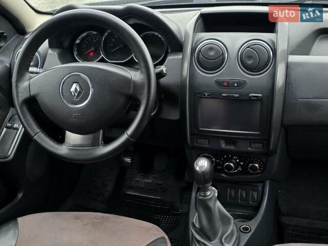 Серый Рено Дастер, объемом двигателя 1.5 л и пробегом 199 тыс. км за 7799 $, фото 25 на Automoto.ua