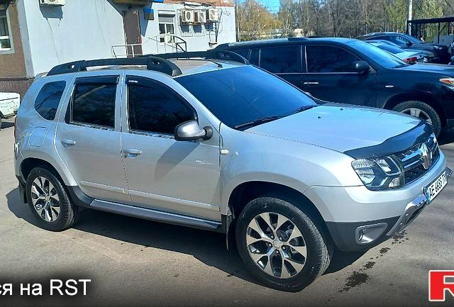 Серый Рено Дастер, объемом двигателя 1.6 л и пробегом 162 тыс. км за 11700 $, фото 3 на Automoto.ua