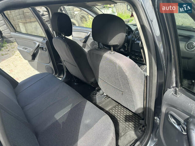 Серый Рено Дастер, объемом двигателя 1.46 л и пробегом 170 тыс. км за 8700 $, фото 14 на Automoto.ua