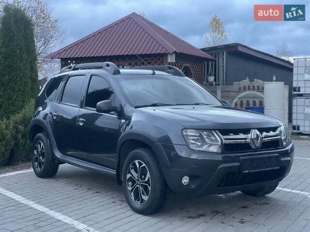 Рено Дастер 2016 в Сарнах на Automoto.ua Серый Рено Дастер, объемом двигателя 1.46 л и пробегом 255 тыс. км за 10300 $, фото 1 на Automoto.ua