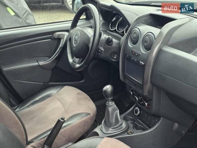 Серый Рено Дастер, объемом двигателя 1.5 л и пробегом 199 тыс. км за 7799 $, фото 27 на Automoto.ua