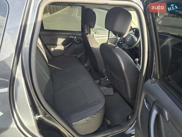 Рено Дастер 2016 в Сумах на Automoto.ua Серый Рено Дастер, объемом двигателя 1.6 л и пробегом 264 тыс. км за 10500 $, фото 8 на Automoto.ua